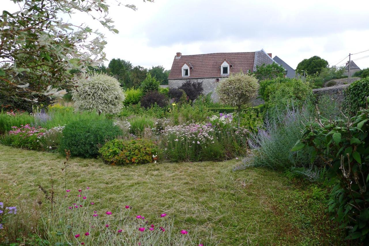 La Ferme Aux Oiseaux B&B Beaumont ภายนอก รูปภาพ